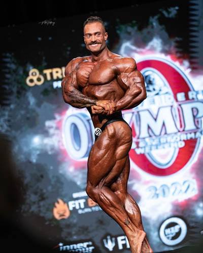 mr olympia 2022 classic physique chris bumstead