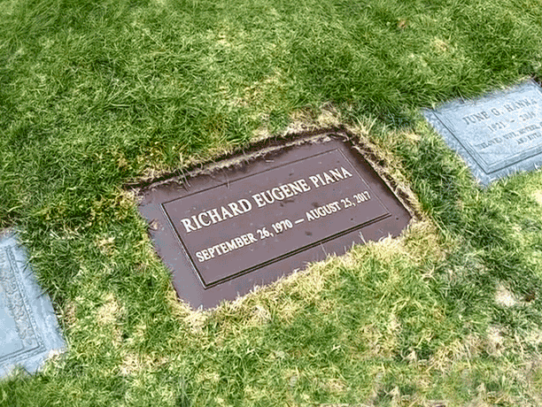 Рич Пиана похоронен в Голливуде 1970 - 2017